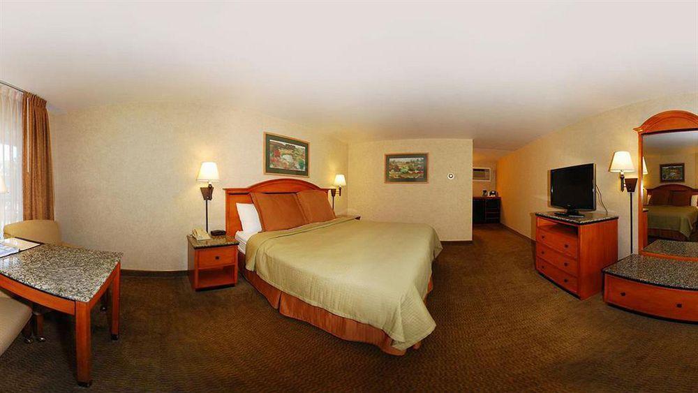 Baymont By Wyndham Durango Motel Exterior foto
