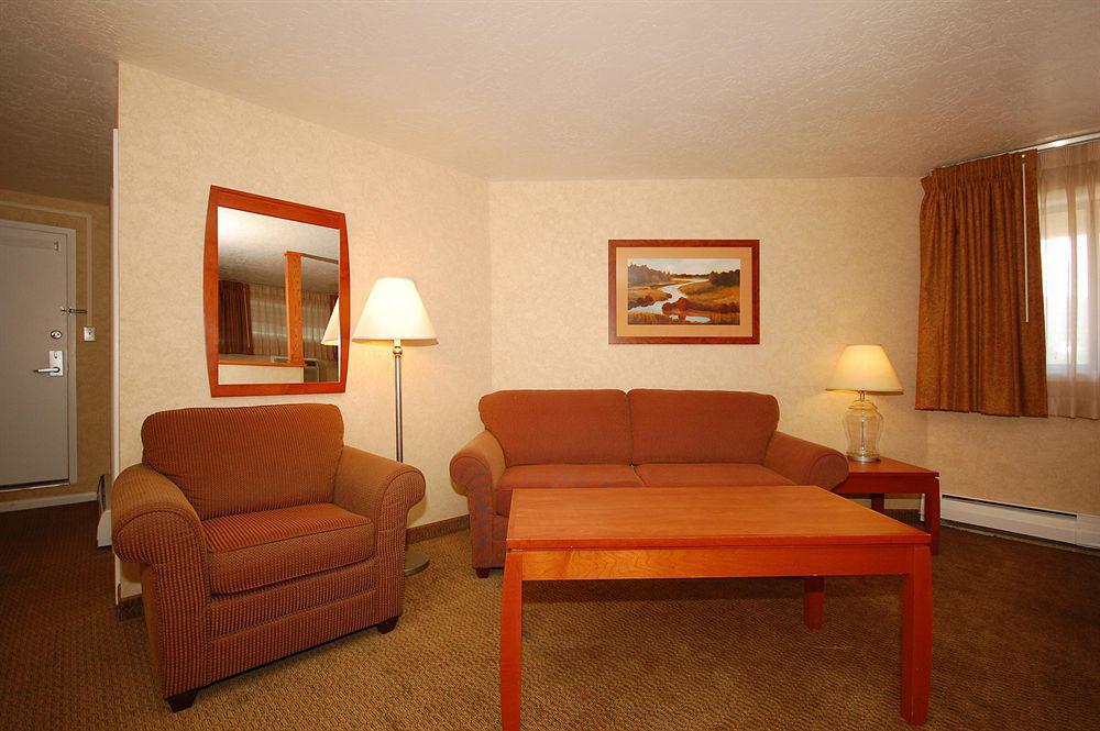 Baymont By Wyndham Durango Motel Exterior foto